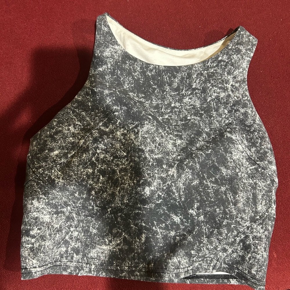 Lululemon Athletica Black and White Speckled Crop Tank